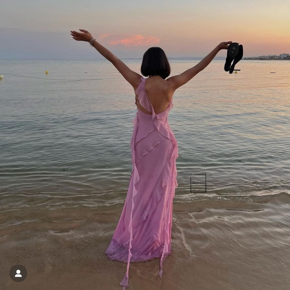 RARE MANGO RUFFLES SLIT DRESS PASTEL PINK - Picture 4 of 9